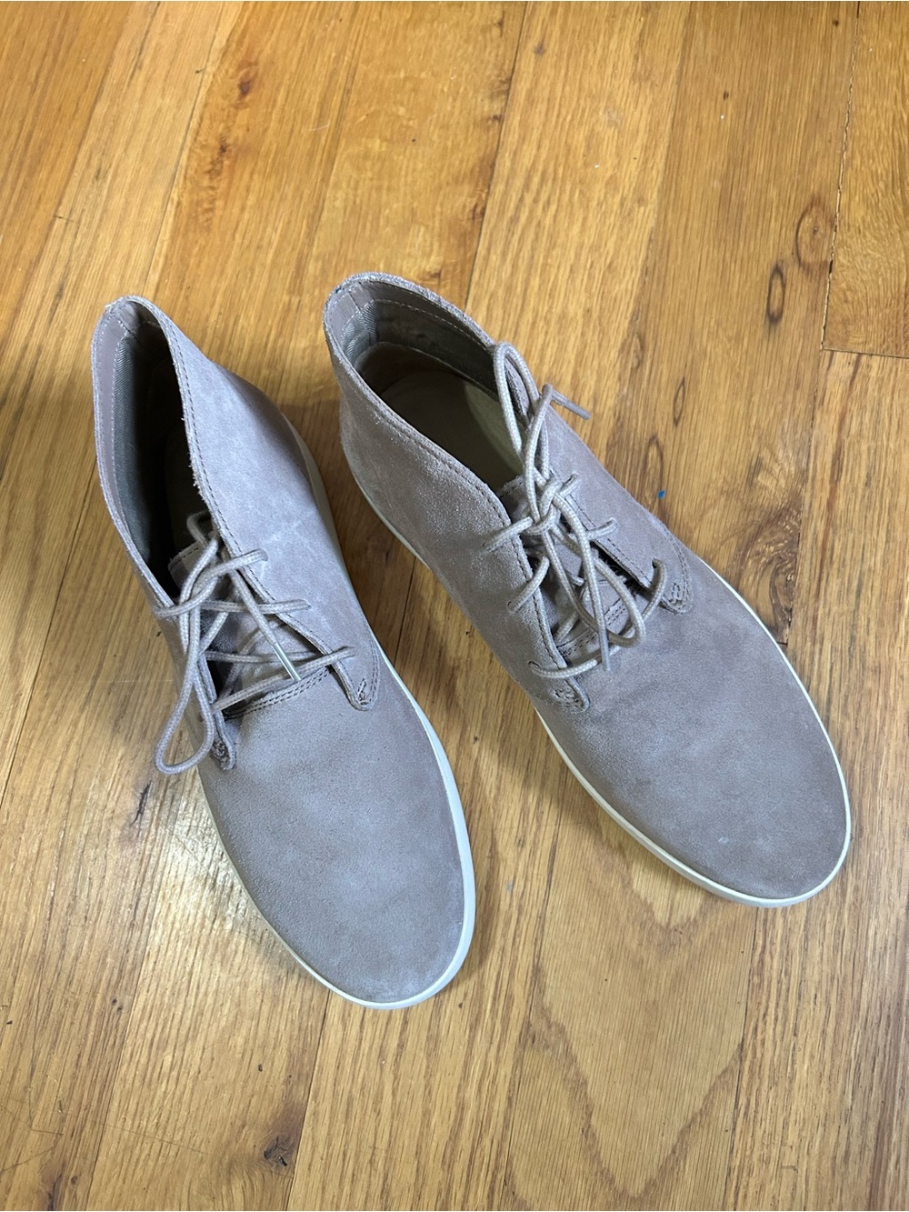 Everlane Boots Men’s The Desert Lace up Boots Size 8 H Taupe Suede Leather